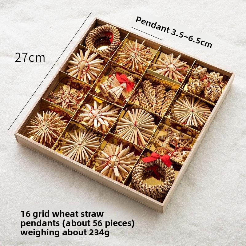 New Arrival Fashion Glass Christmas Ornaments Santa Snowman Pendant for Xmas Tree Deco Perfect Christmas Gift