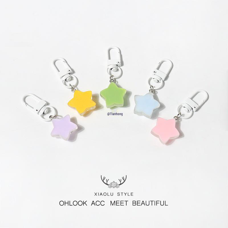 Charming Five-Pointed Star Keychain - Energetic Backpack Accessory