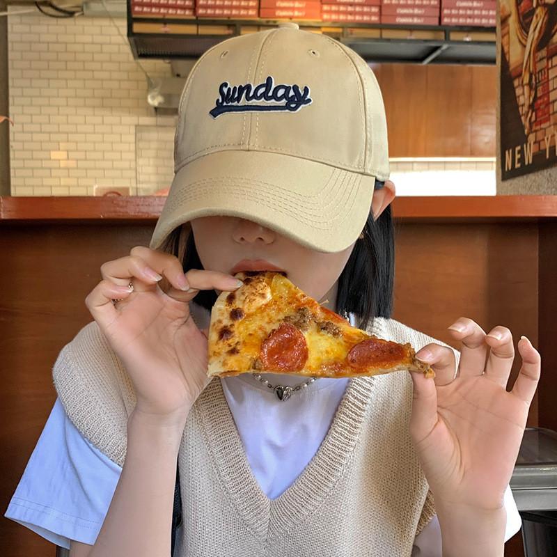 Womens Style Minimalist Cotton Baseball Cap With Letter Details And Adjustable Fit For Summer