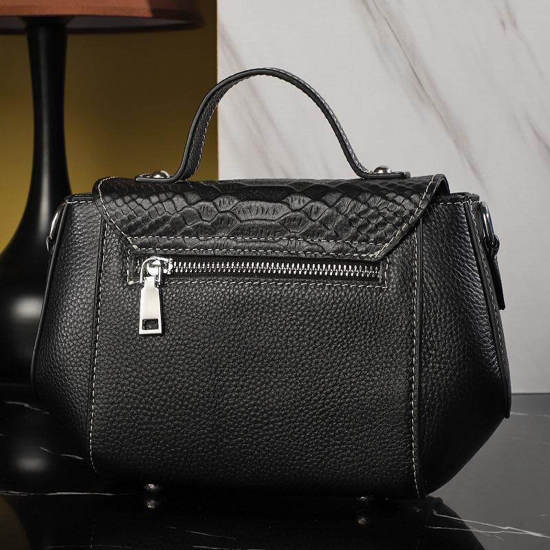 Echtledertasche für Damen, neue Umhängetasche für Damen, hochwertig und vielseitig, tragbare kleine Tasche, Oberschicht-Rindsledertasche für Damen