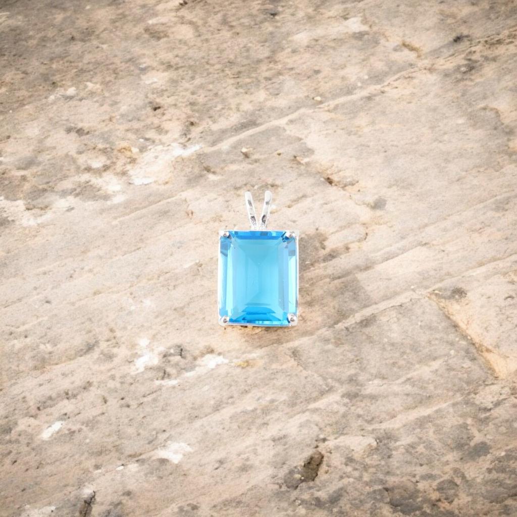 Swiss Blue Topaz Gemstone 925 Sterling Silver Jewelry Dailywear Pendant 0.69" PP-58-2