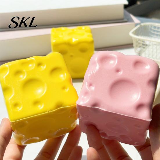 Stress Reduction Gadget Fake Cheese Squeeze Toy, Anxiety Relief Cube Sensory Toy Slow Rising Pinch Home Office Relaxation Tool