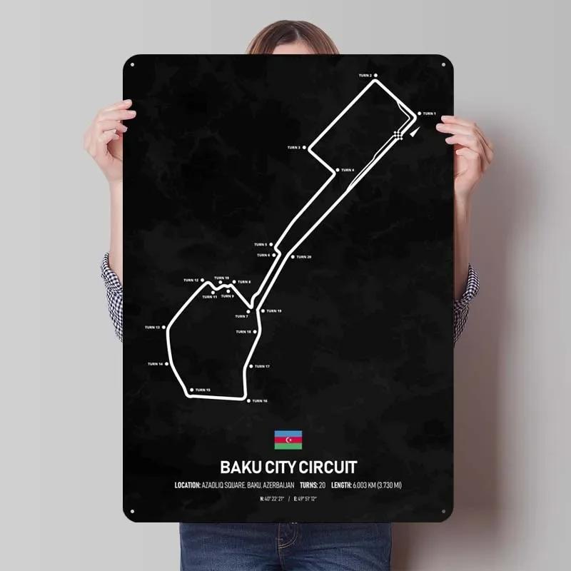 

Текстура Гоночних Трас Формули-1 Металева Табличка Постер Декорація для Спальні Декор для Вітальні Чоловіча Ретро Бляшана Табличка для Настінного Декору 7.9x11.8In(20x30cm)