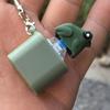 2Pcs Pig Keyboard Fidget Toy with Sound Light Stress Anxiety Relief Rechargeable Frog Keyboard Clicker Keychain Decompression Button Sensory Toy
