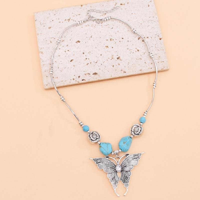 Bohemian Turquoise Butterfly Pendant Necklace For Women Lightweight Adjustable Neckchain Fashion Jewelry Gift