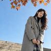 Women's Mid-Length Wool Coat - Elegant Hepburn Style, Petite Loose Fit for Spring/Autumn, Korean-Inspired Design