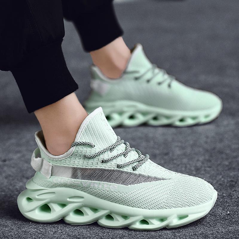 2025 Summer Large Size Internet Celebrity Tide Shoes Men's Casual Korean Version of Blade Coconut Shoes Sports Student Men's Mesh Shoes