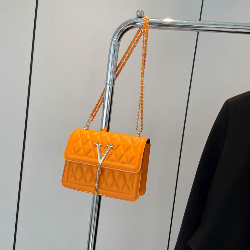 This Year's Popular Fashion and Beauty Casual Shoulder Messenger Bag Women's 2025 New Foreign Style Small Square Bag Korean Version Women's Bag