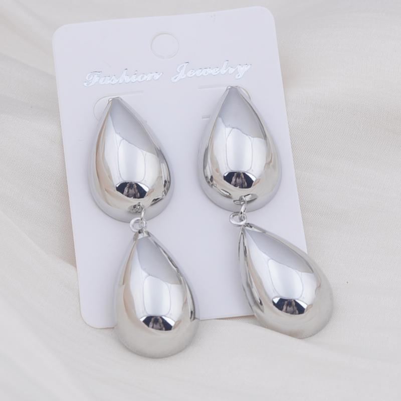 Trendy Chunky Water Droplet Dangle Earrings for Women European Vintage Long Drop Earrings Metal Geometry Personality Jewelry