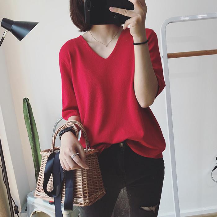 New Spring and Summer Short-sleeved Loose Korean Women's T-shirt Women's V-neck Solid-color Sweater Versatile Women's Top