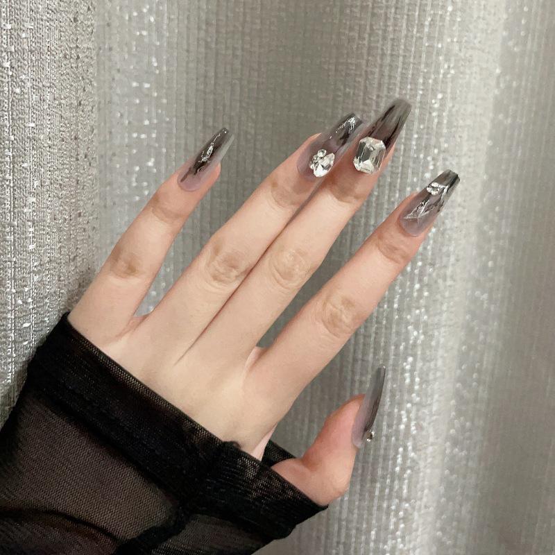 Luxurious Handmade Translucent Nail Tips for Autumn/Winter – Soft Texture, High-Class Feel