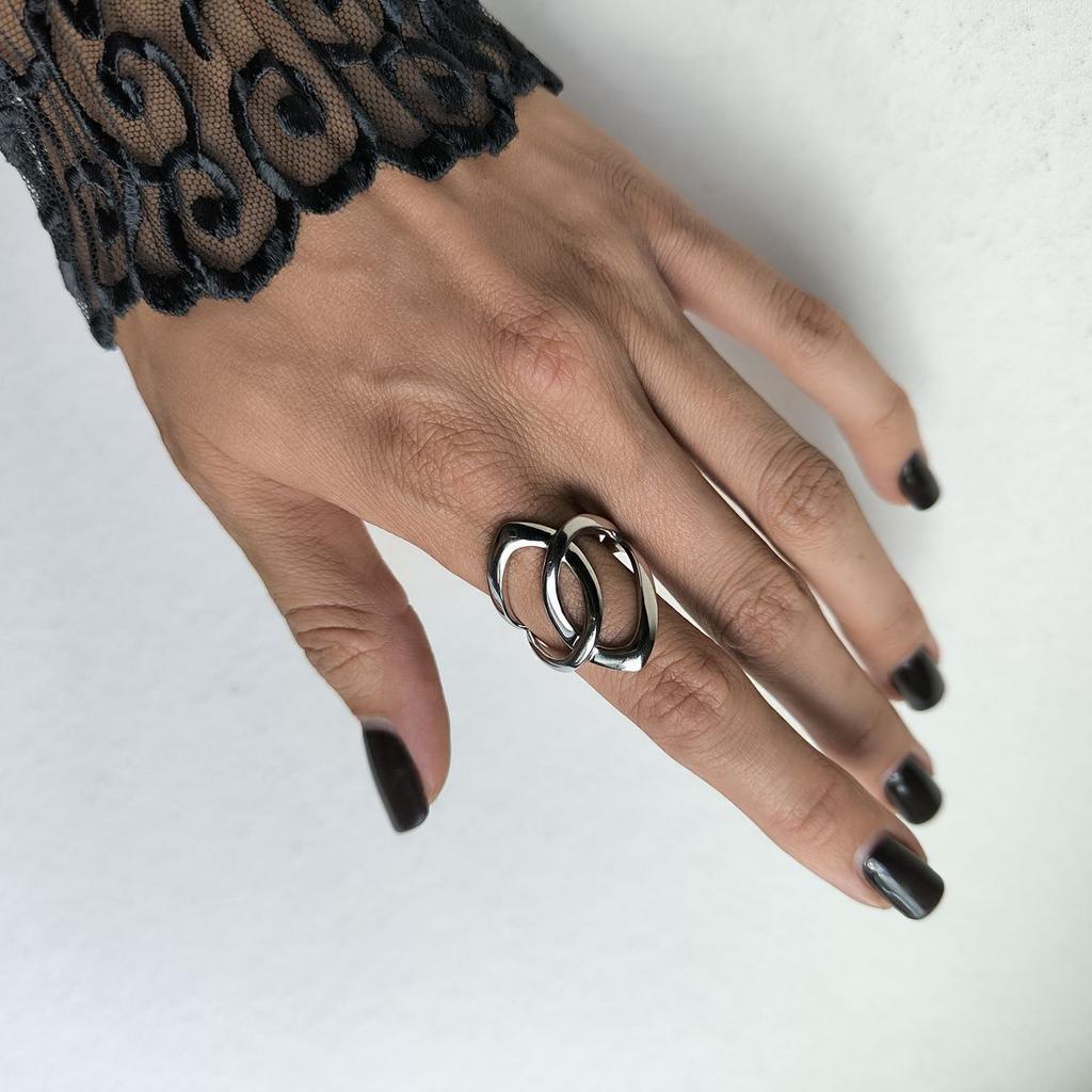 Silver Ring with No Stones, Product Weight 6.2 G (2191940)