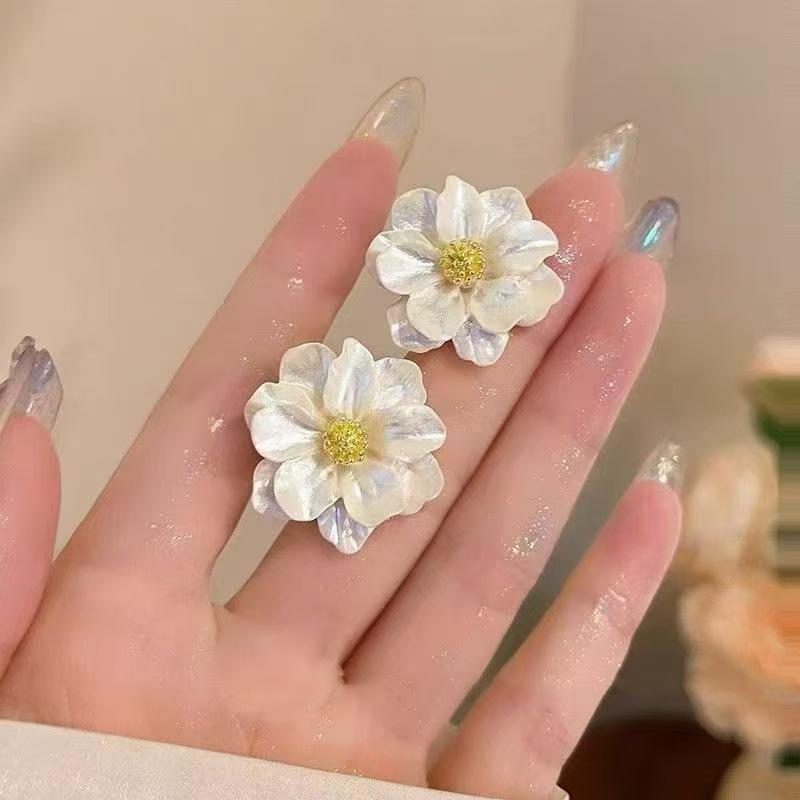 Mori Style Camellia Flower Stud Earrings: Niche Rose Design, Japanese & Korean Fashion, Small Fresh Fairy Earrings for Women