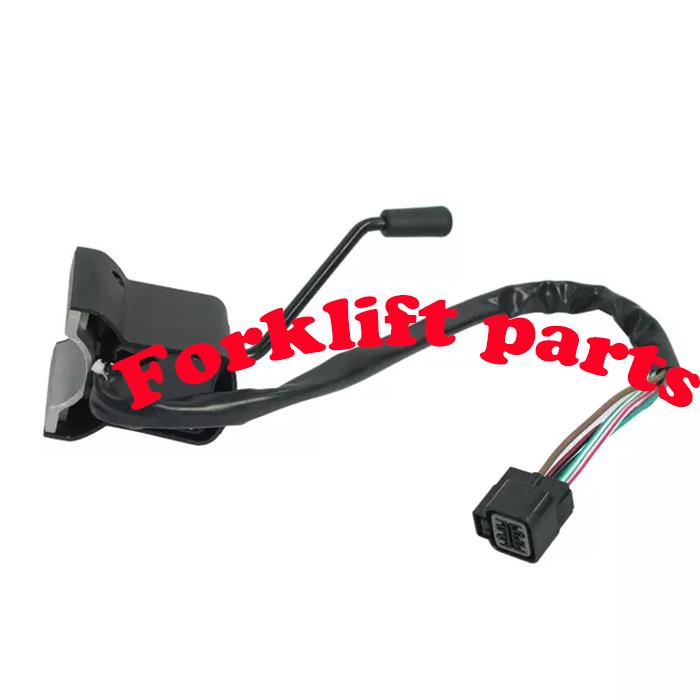 Gabelstaplerteile Vorwärts Rückwärts Elektroschalter Richtungswechsler für CAT mitsubishi FD20/30-F18B/F14E OEM 91306-45200 91306-15201