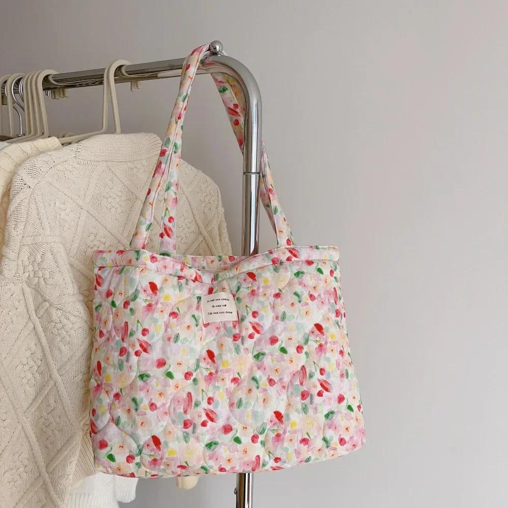 Cotton Floral Tote Bag for Women  Handbag Trendy Chic Puffy Top Handle Bag Quilted Padded Shoulder Bag Designer Shopper Bags