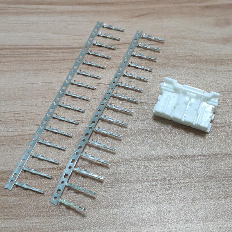 90980-12E93/12E91 Suitable for Toyota 30PIN TE Plug