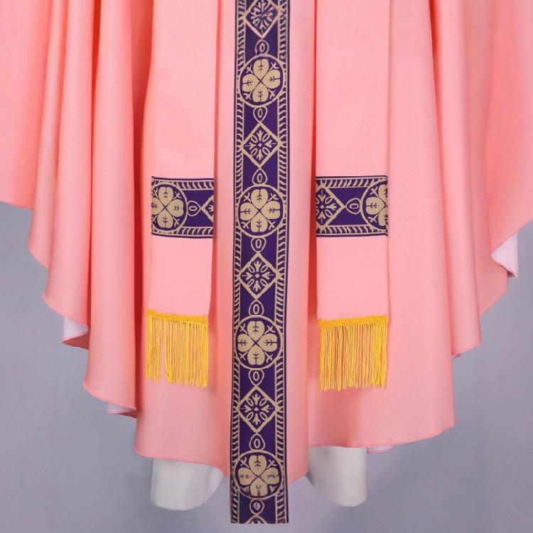 Church Pastor Celebrant Chasuble Priest Robe Gown Church Mass Vestment Robe with Stole and Crosses Necklace for Women Men