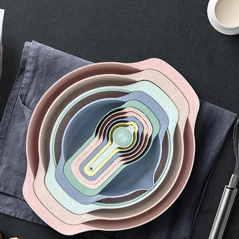 10Pcs Plastic Mixing Bowl Set Colorful Nesting Bowls Sifter Colander Colorful Kitchen Accessories for Baking and Mixing