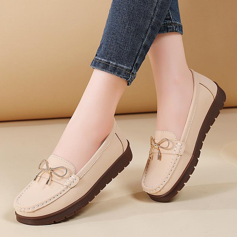 Comfortable Daily Versatile Autumn Women's Shoes Mom Shoes Commuter Shoes Travel Shoes Single Shoes