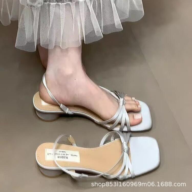 

Gentle wind French temperament thin strap thick heel sandals women s 2025 summer new square head open toe low heel Roman sandals 39 срібний