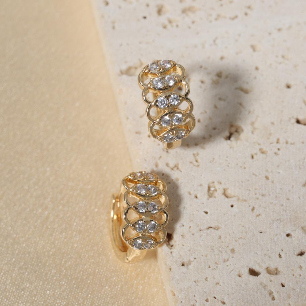 Golden Plated Hollow Zirconia Huggie Hoop Earrings for Women Jewelry Wedding Party Accessories