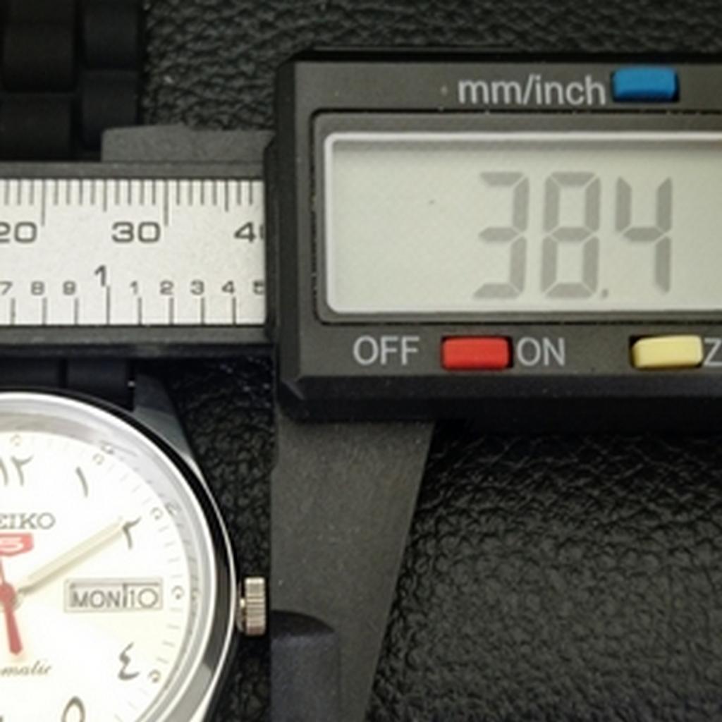 REPASOVANÉ VINTAGE SEIKO 5 AUTOMATIC 6309A JAPONSKÉ PÁNSKÉ ARABSKÉ HODINKY a318860-9