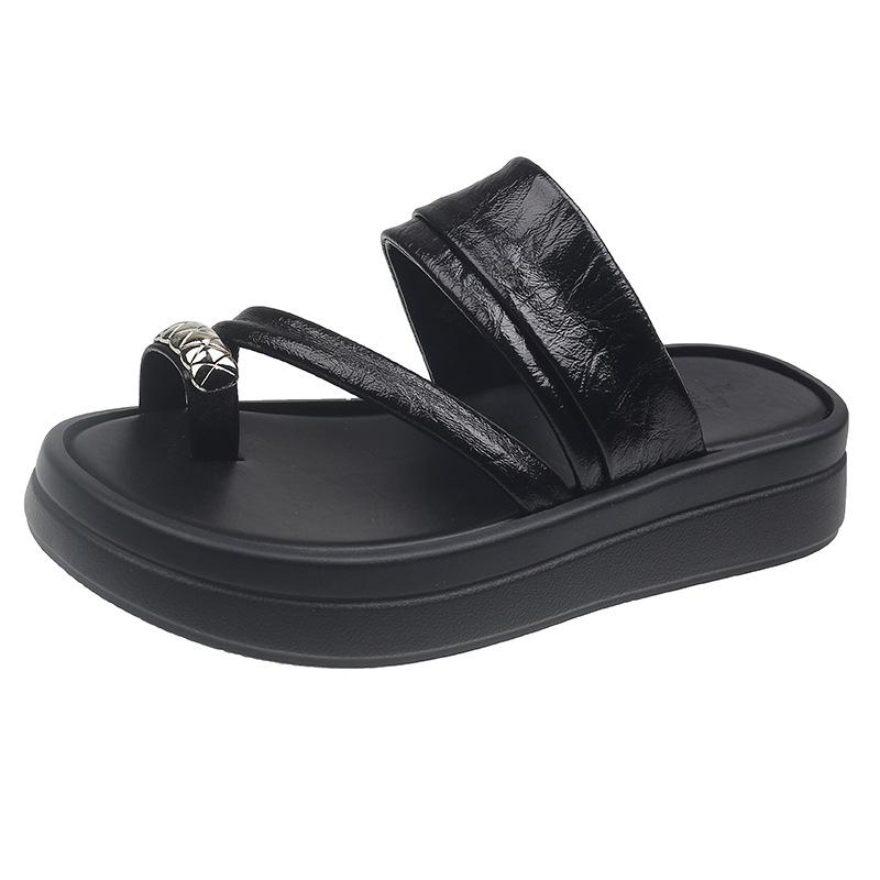 Thick-bottomed muffin set toe slippers women's summer new outer wear feeling open-toed small person heightened heel beach cool slippers