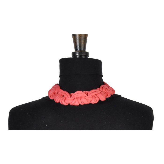The Cocotte - Coral Fabric T-knot Necklace