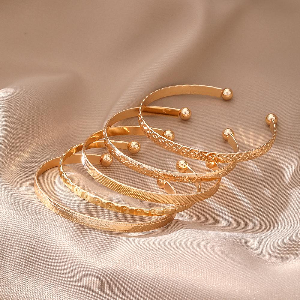 Jednoduchý a luxusný náramok s nastaviteľným otváraním, 5-dielna súprava, módny a elegantný dámsky náramok so všestranným doplnkom