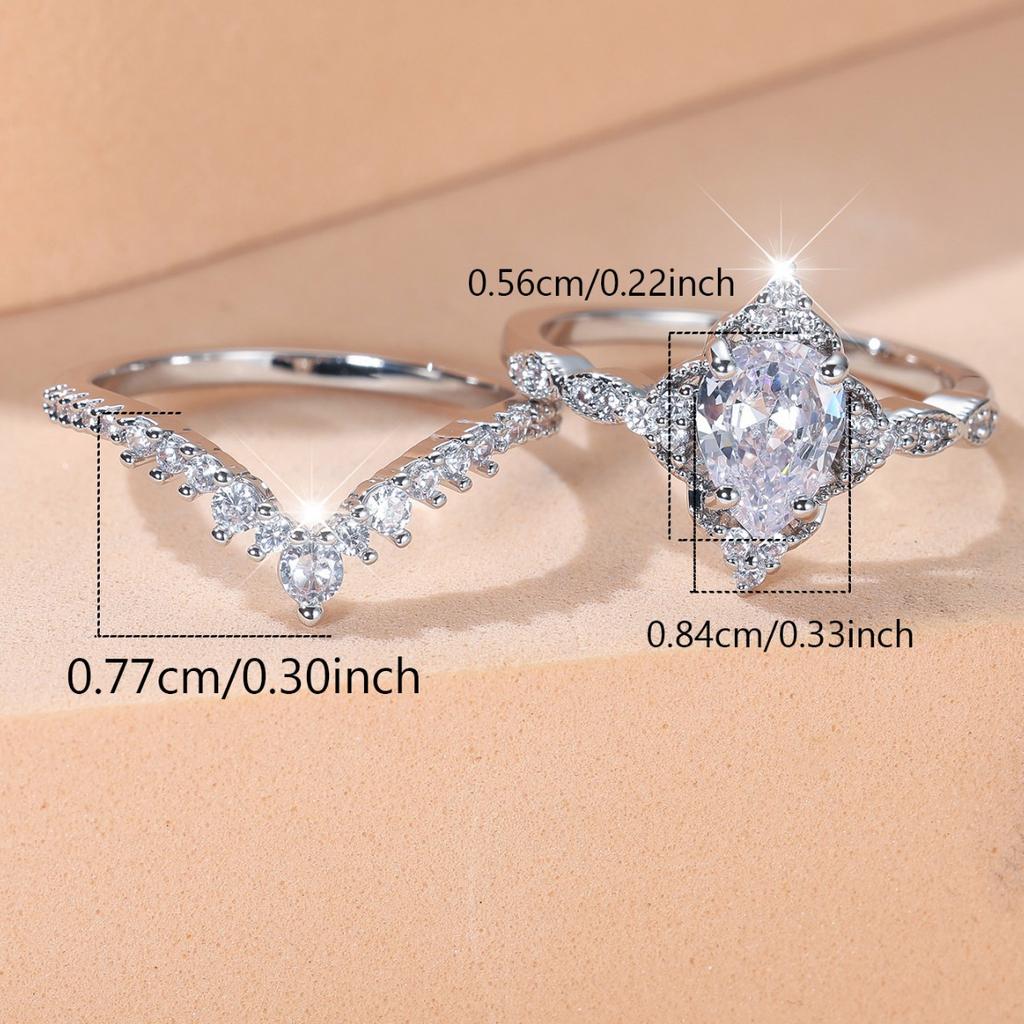 Light luxury pear-shaped diamond double-layer ring set Vintage lace and diamond-studded two-piece ring set