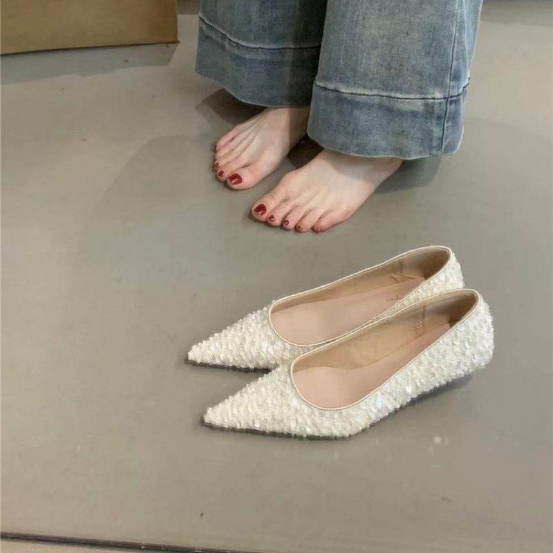 2025 spring and autumn new French temperament fairy high heels female small fragrant style with skirt thin heel evening shoes