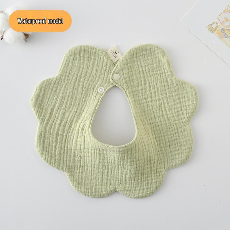 Dwustronny, wodoodporny śliniaczek dla niemowląt w stylu koreańskim z płatkami, wykonany w 100% z gazy bawełnianej