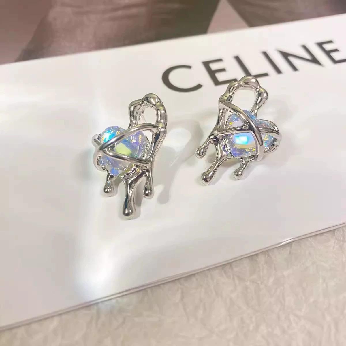 

Liquid Lava Moonstone Love Hollow Water Drops Heart Geometry Personality Stud Earring for Women New Zircon Christmas Girl Gift