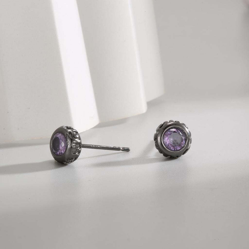 Black and Gold Minimalist Diamond Stud Earrings – Unisex, Versatile & High-End