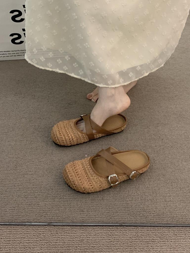 Late evening breeze wearing women's new 2025 spring and summer vacation with Mary Jane half slippers