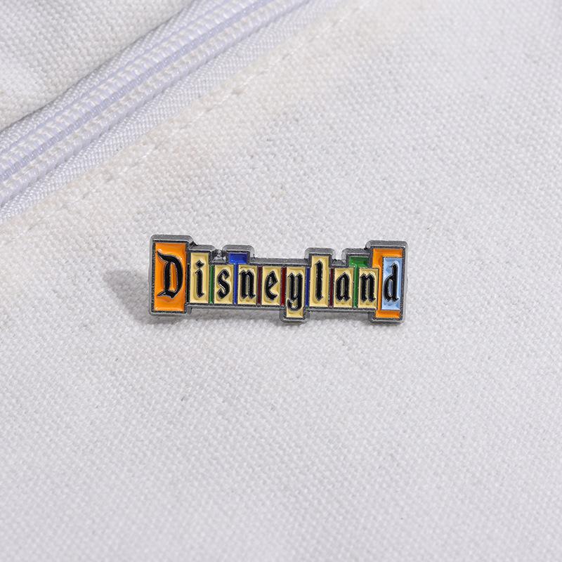 Artistic Geometric Letter Brooch Pins Unique Decorative Accents For Fashion Individuals Forward
