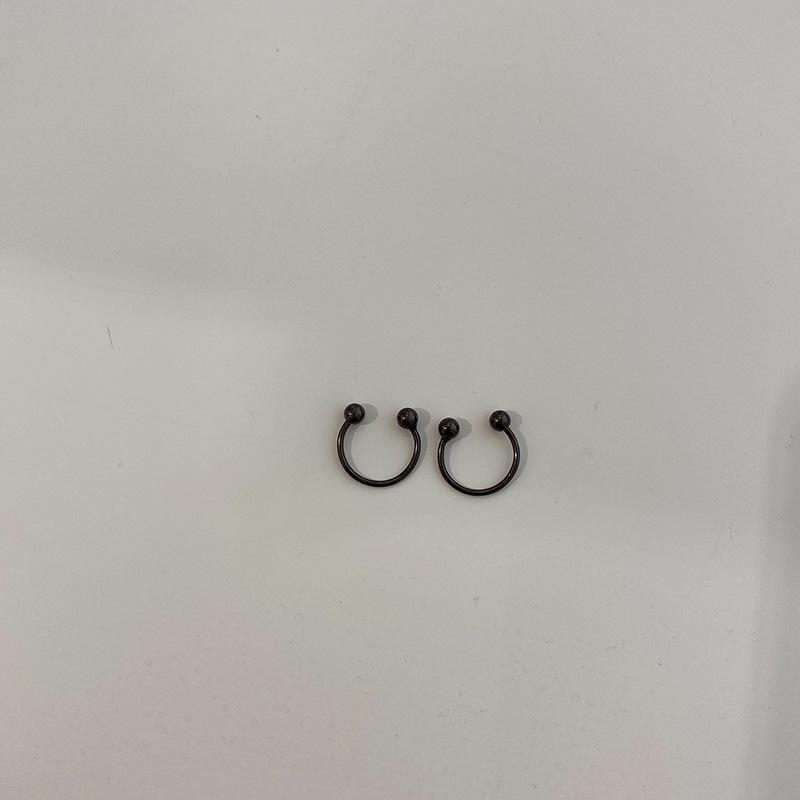 Personalized design sense s925 sterling silver earrings women's 2025 new trendy simple small and versatile retro Hong Kong style stud earrings