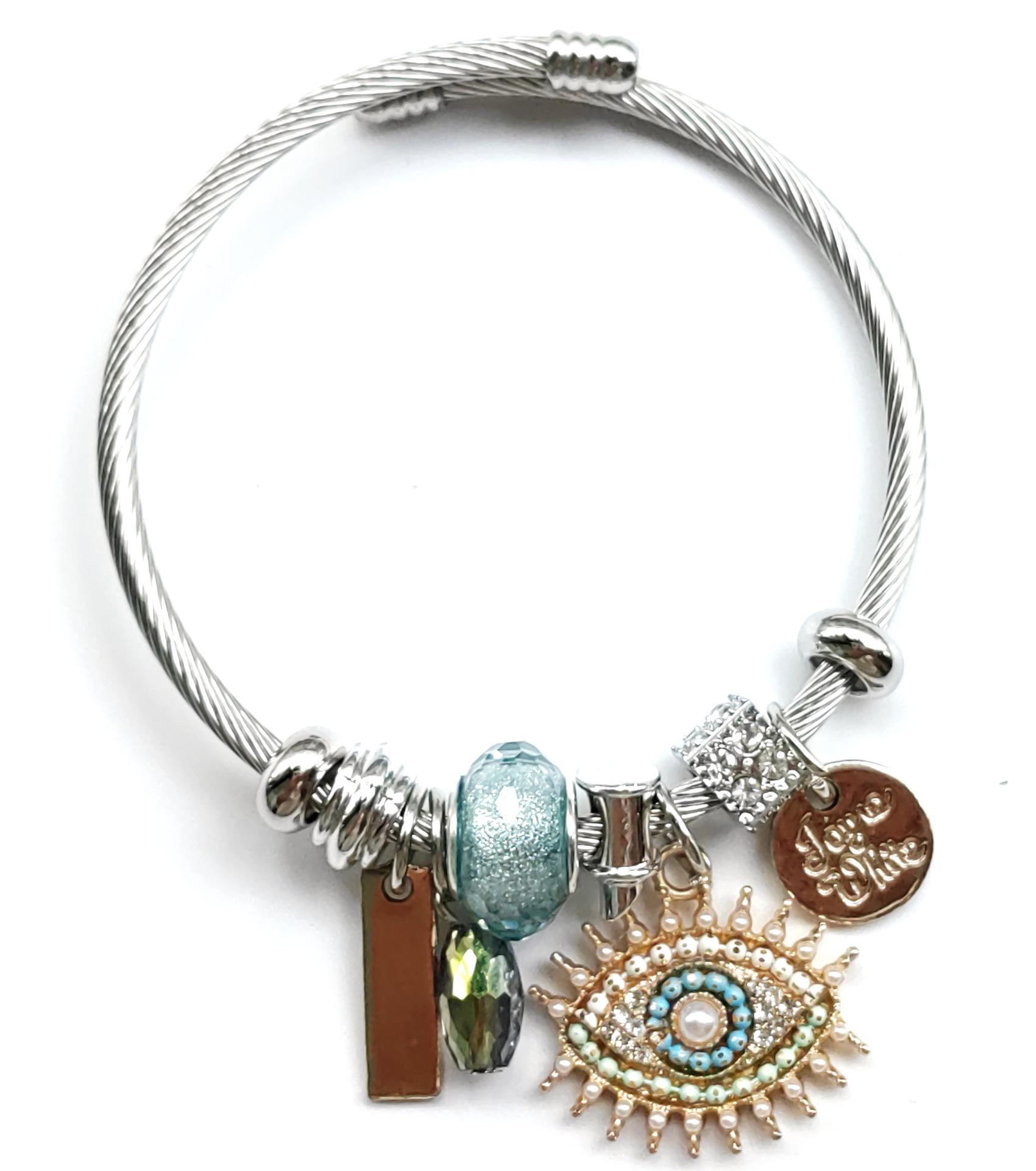 Stylish Women s Beaded Bracelet: Cross Pan Family, Star Dream Catcher, Heart Design