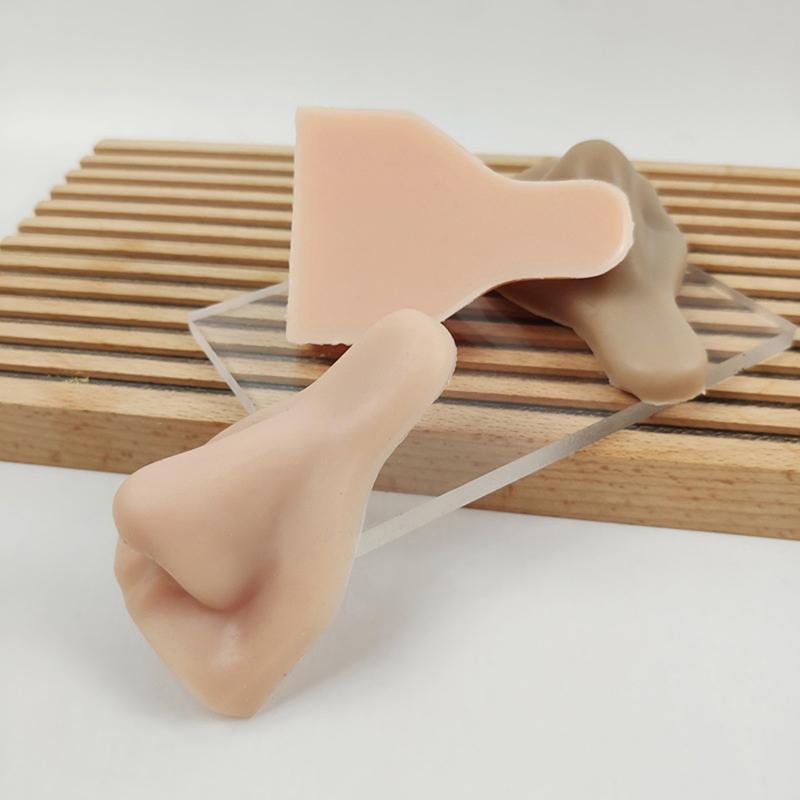 Měkký Silikonový Flexibilní 3D Trojrozměrný Model Nosu Pro Nácvik Piercingu Vystavení Šperků Nosního Kroužku Model Piercingu