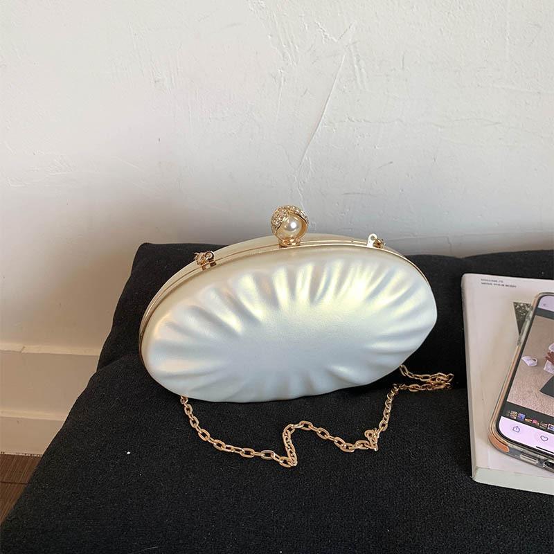 Acrylic Shell Clutch Bag With Chain Strap For Womens Daily Use