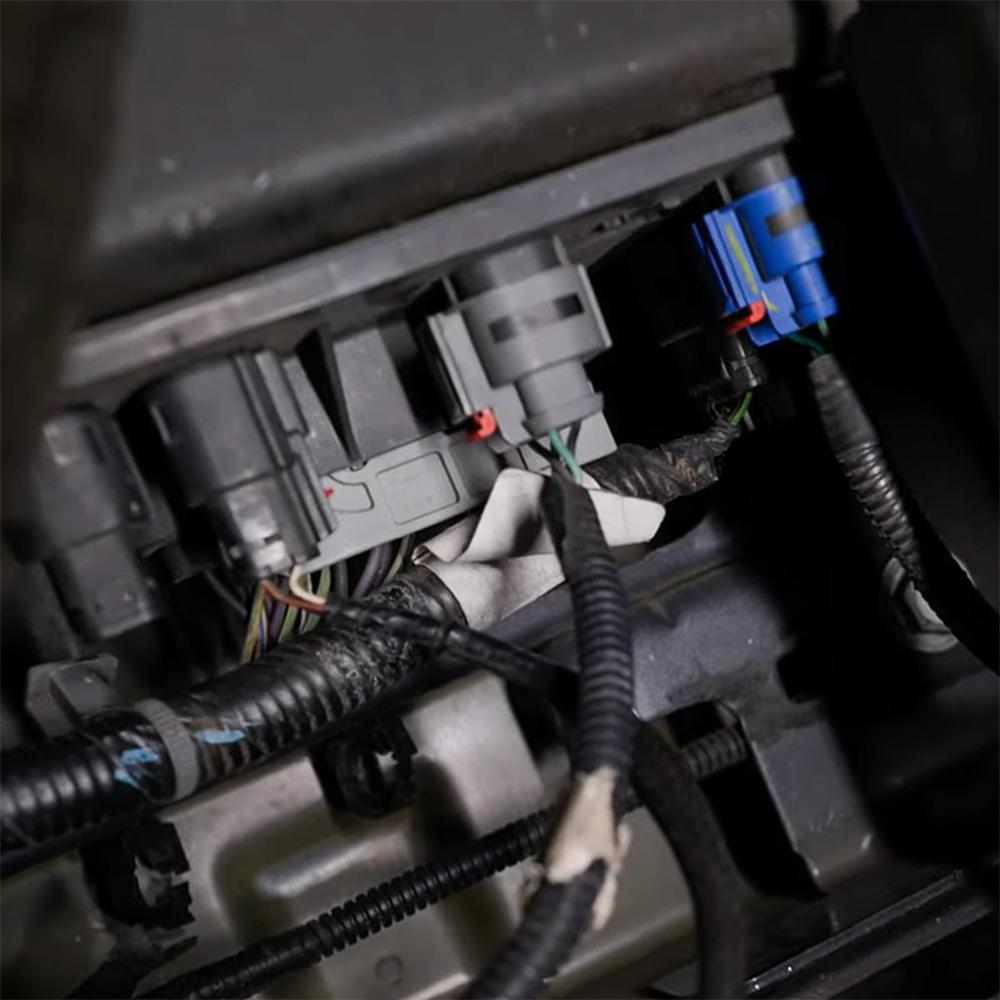 Rear Tail Light Harness Wire & Socket 23141279 For SIERRA 1500 2014-15 2500 3500