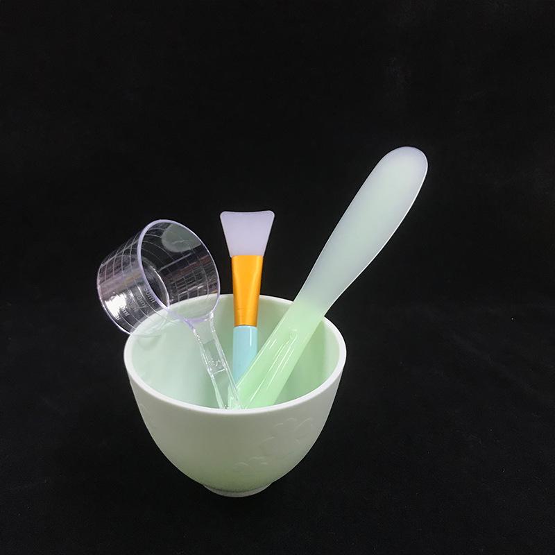 Four-Piece Clover Mixing Bowl Set: Silicone Mask Bowl & Beauty Salon Tool Kit.