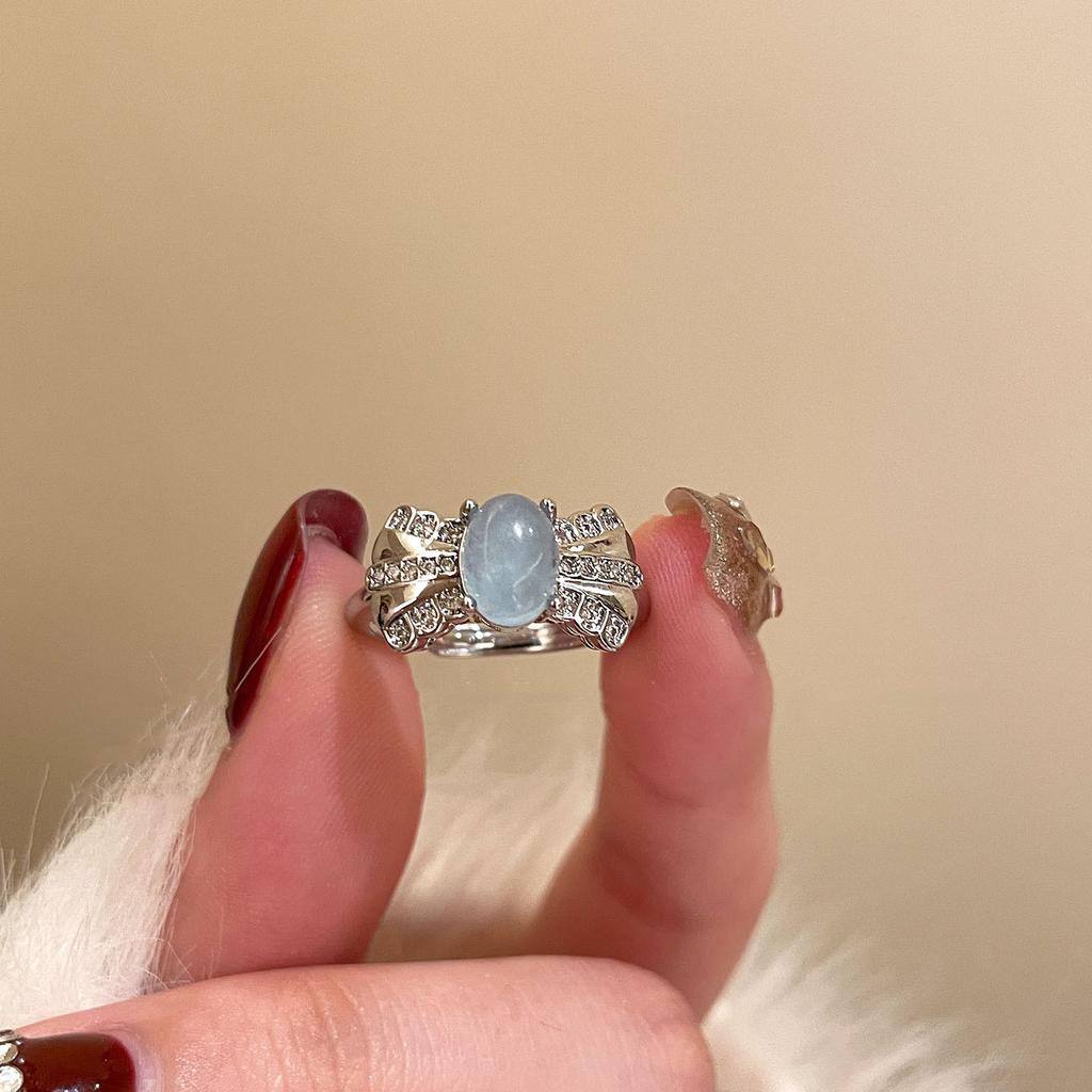 Sea Blue Moonlight Gemstone Rings for Women Light Luxury Exquisite Flower Stacking Style Ring Fashion Wedding Jewelry Gift