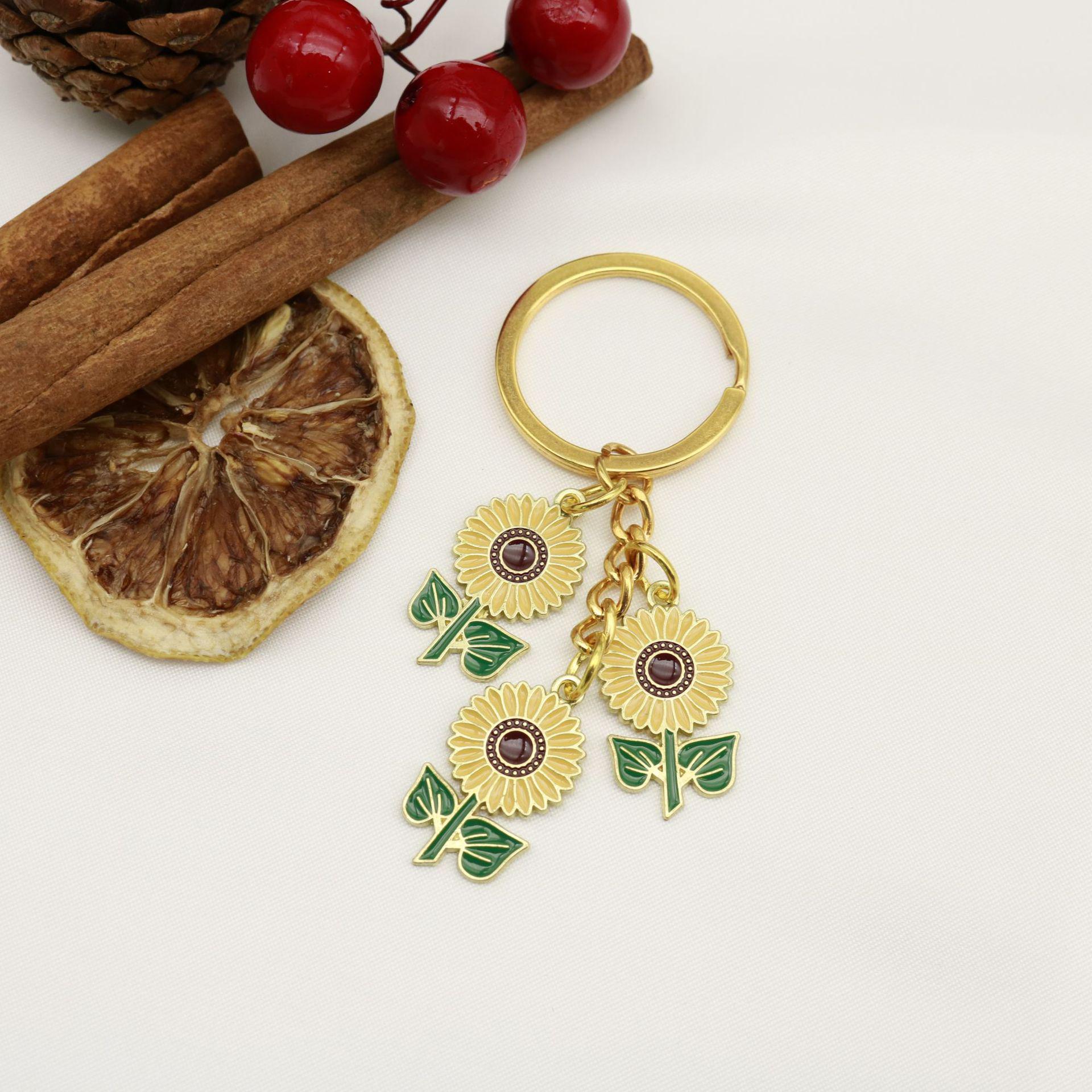 Sunflower Keychain Pendant - Hot Selling & Simple Design