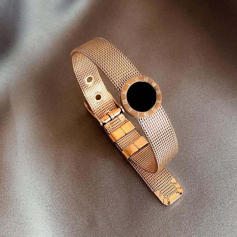 Luxurious Sporty Dial Decorative Stainless Steel Bracelets Suitable For Women To Wear Fashionable Zircon For Summer Travel