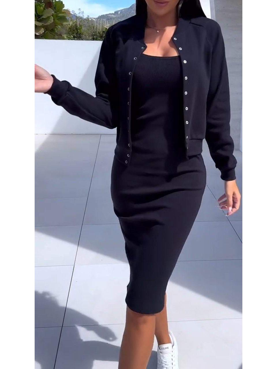 

Женский комплект из двух предметов: юбка-сарафан и куртка, осень-зима 2024 Medium чёрный