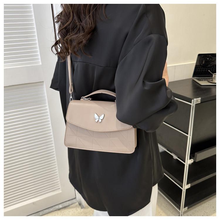 Fashionable Retro Small Square Bag Stylish And Beautiful Handbag 2023 Summer New Trendy Shoulder Bag For Women