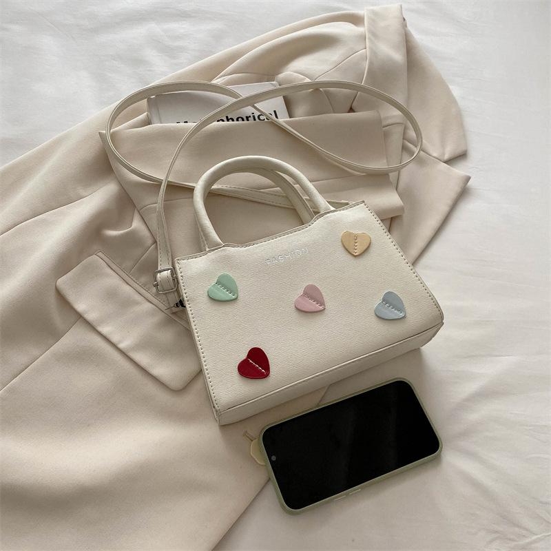 This year's popular small bag women's 2025 new fashionable versatile messenger bag super hot portable work small bag