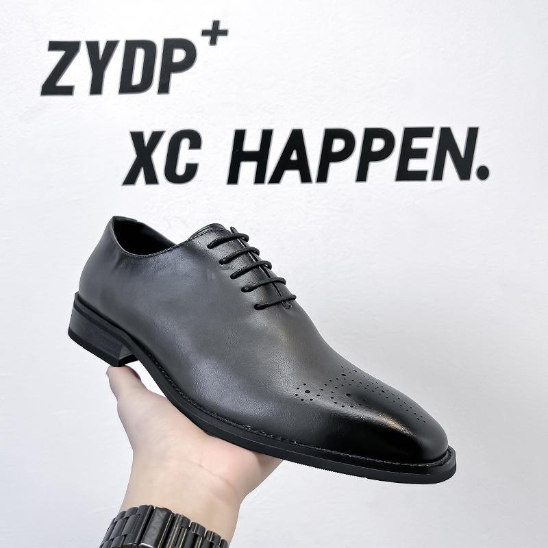 

Casual leather shoes men s British pointed business dress black Korean version men s shoes 24321-A 38 серый