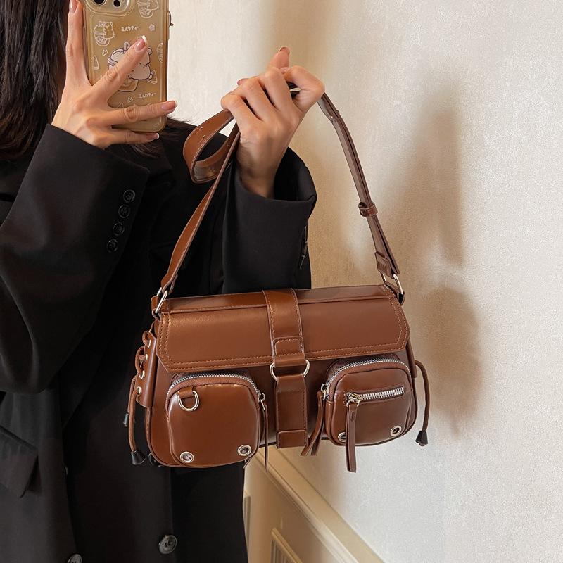 Trendy Texture Hot Girl Underarm Baguette Bag - Women's 2025 Niche Design Motorcycle Shoulder & Crossbody Bag